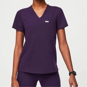 Catarina One-Pocket Scrub Top